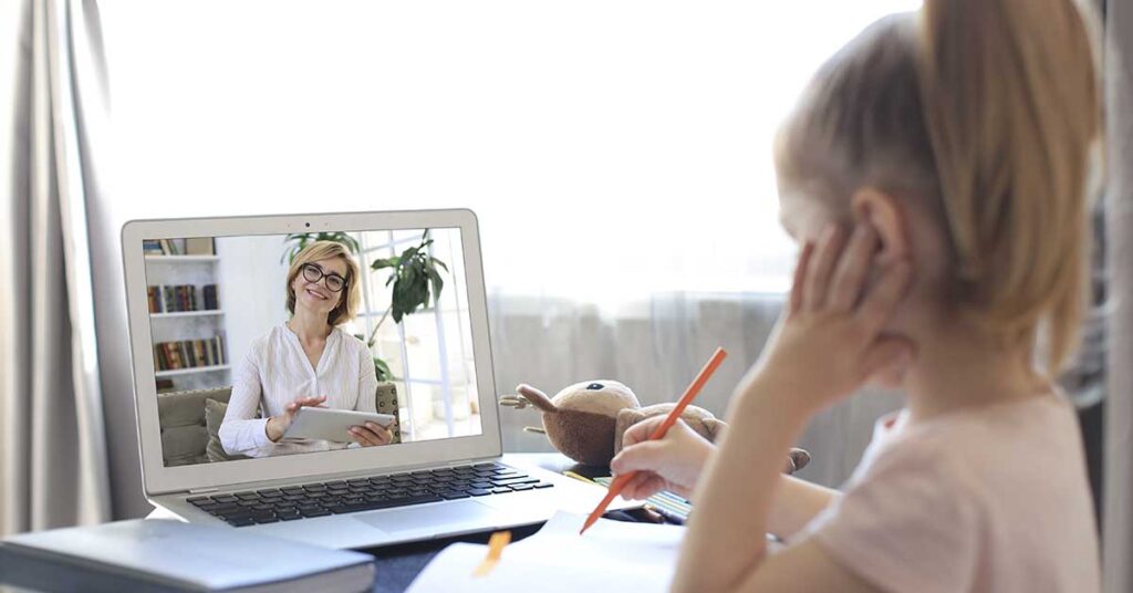 Fonoaudiologia online para crianças: como funciona e quando indicar 1 Fonoaudiologia online para crianças: como funciona e quando indicar